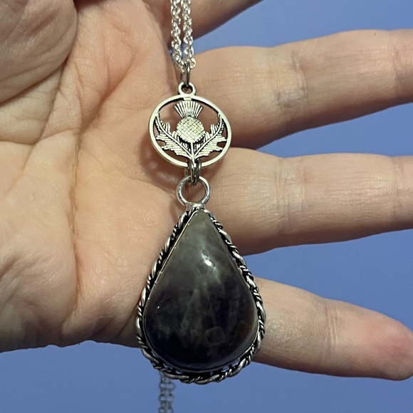 Scottish Thistle amethyst pendant, Green Witch necklace, Celtic thistle - Picture 10 of 13